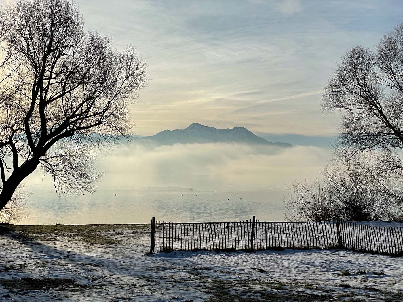 Wintermorgen auf Frauenchiemsee